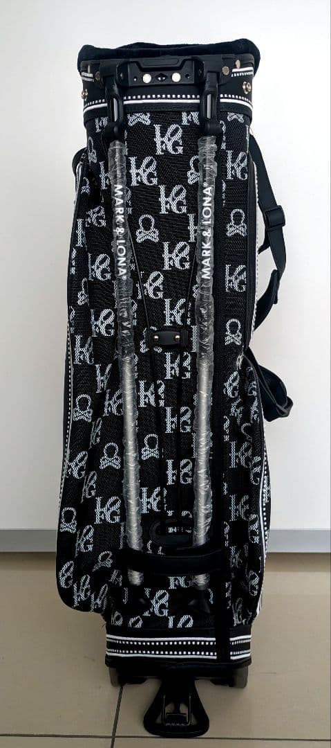 新品　未使用　MARK&LONA　キャディバッグ