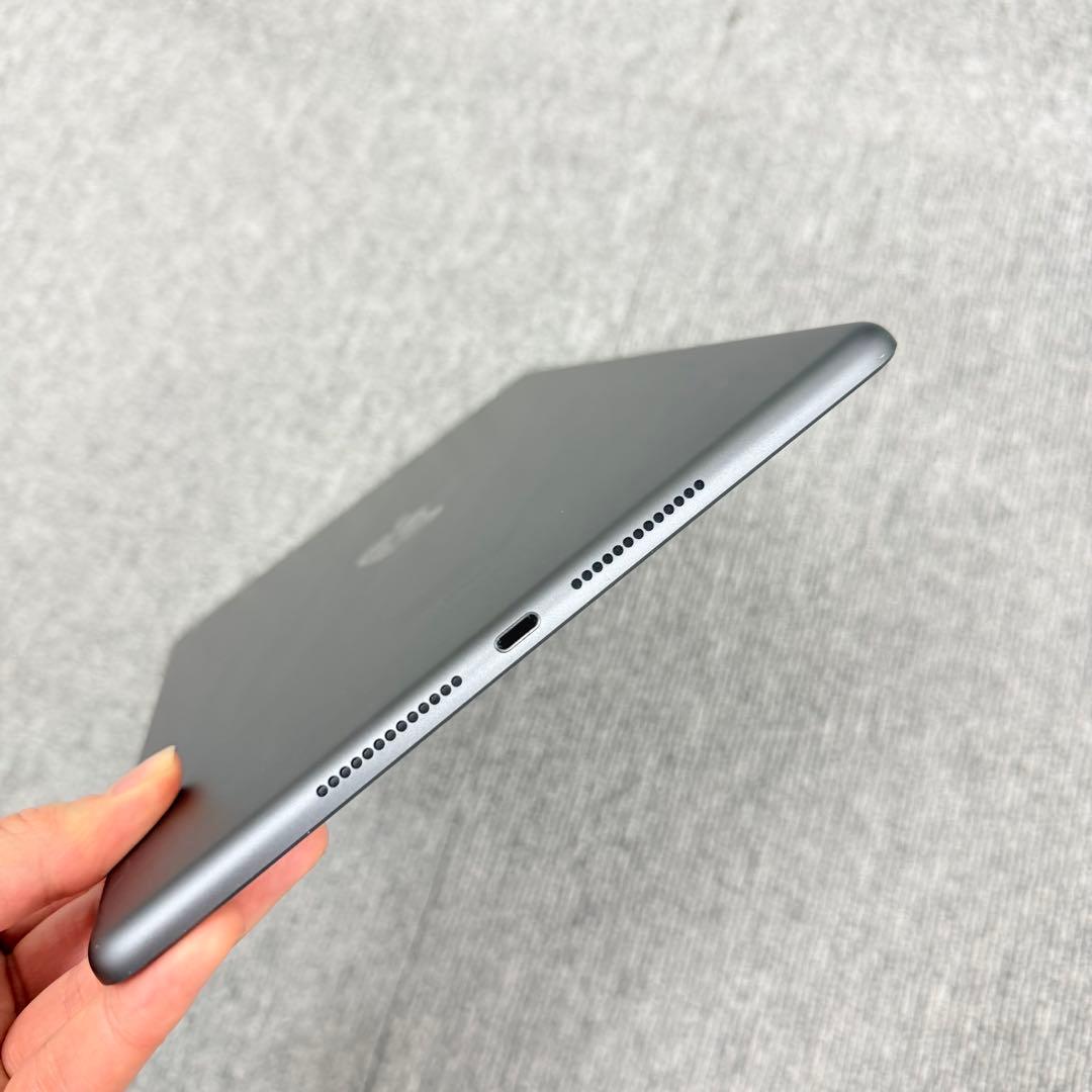 「美品」iPad 第7世代 2019 32GB Wi-Fi スペースグレイ