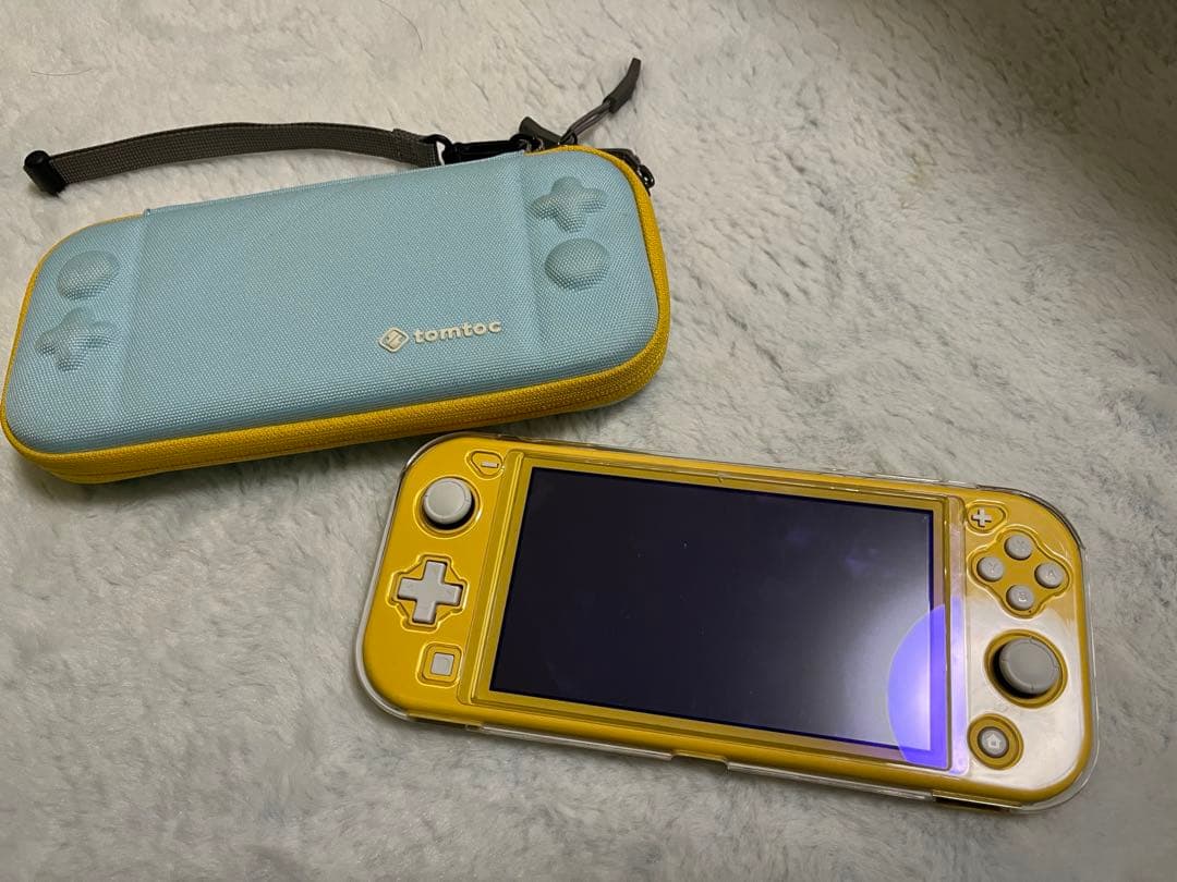 Switch lite イエロー　本体
