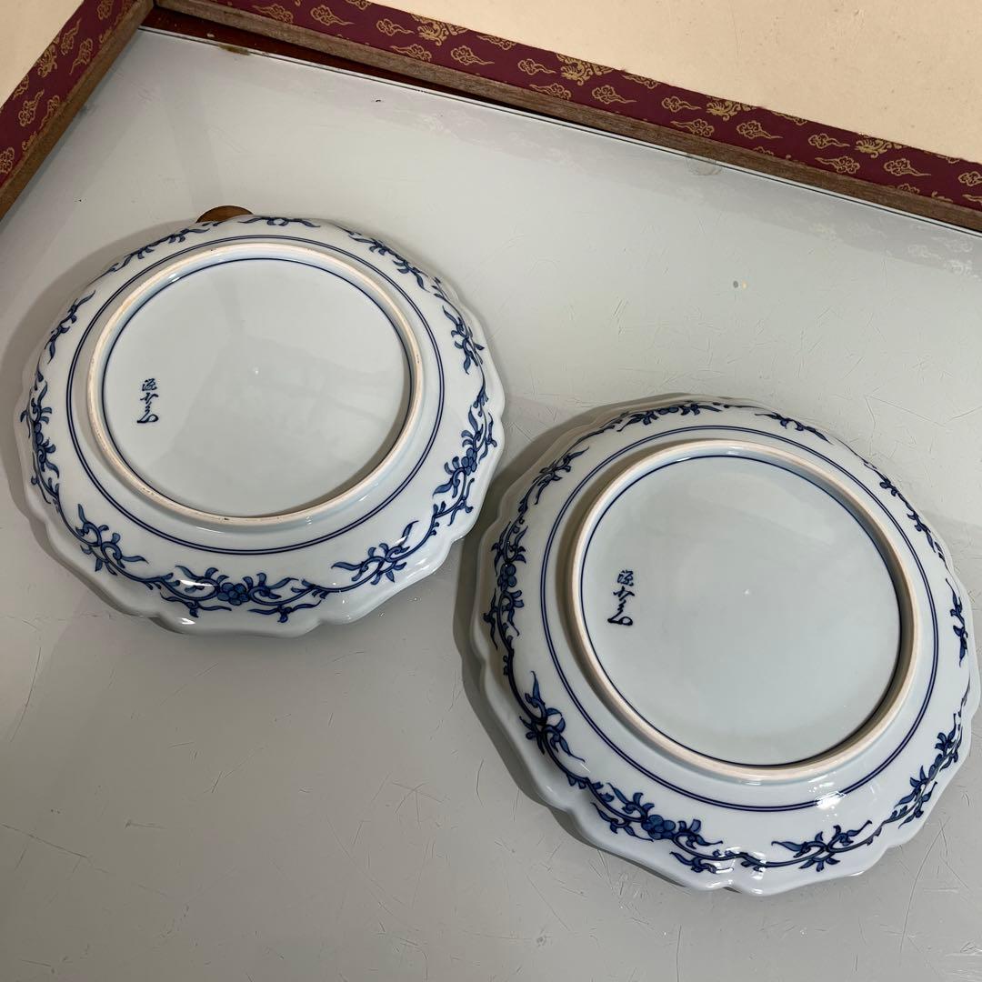 源右衛門　古伊万里風錦唐花　大皿２枚　25㎝