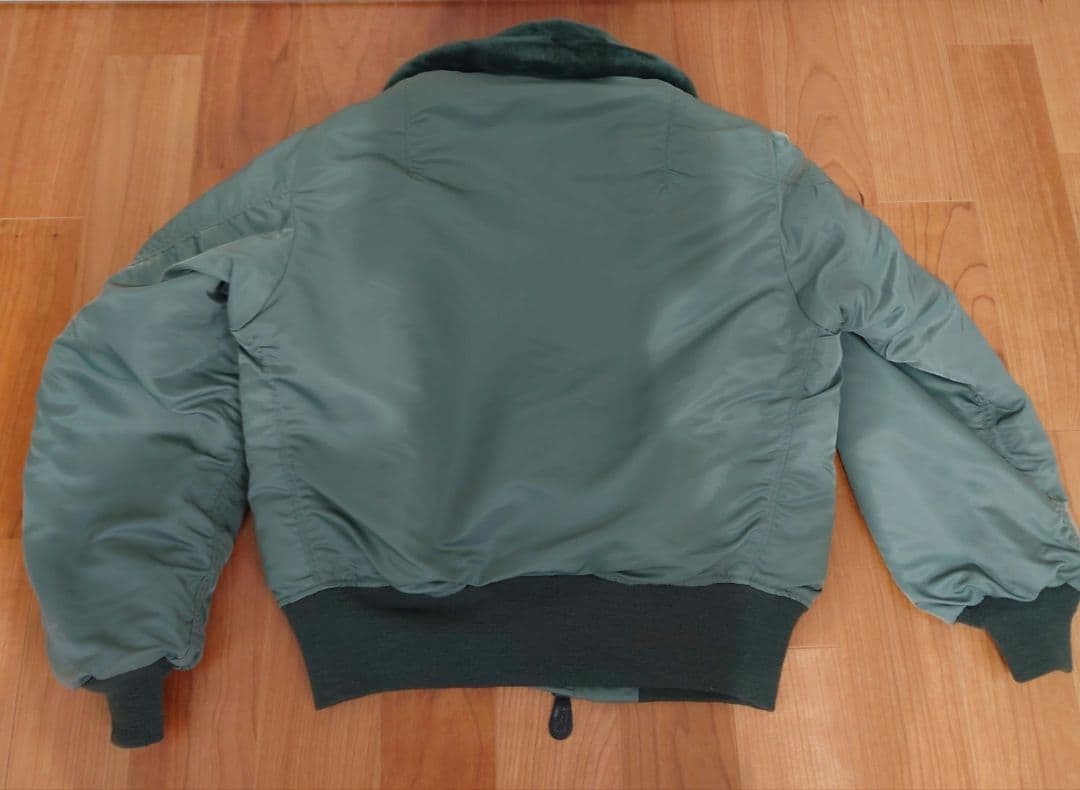 A satoshi様　バズリクソンUS AIR FORCE フライトジャケット