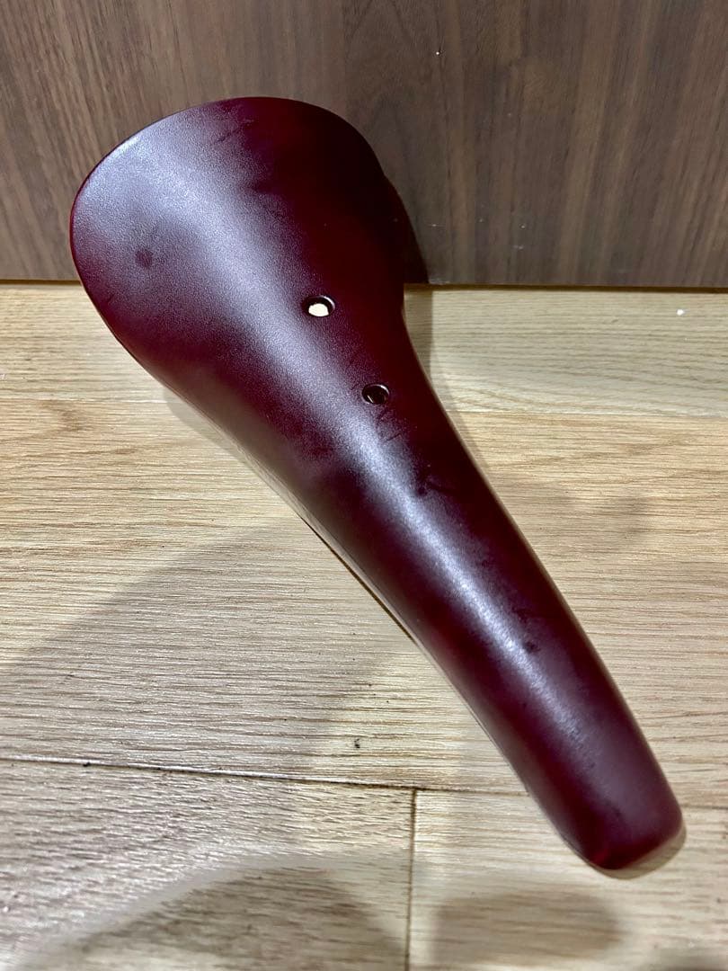 ◆KASHIMAX サドル日本製高級感ある◆ワインレッド/バーガンディ重量257