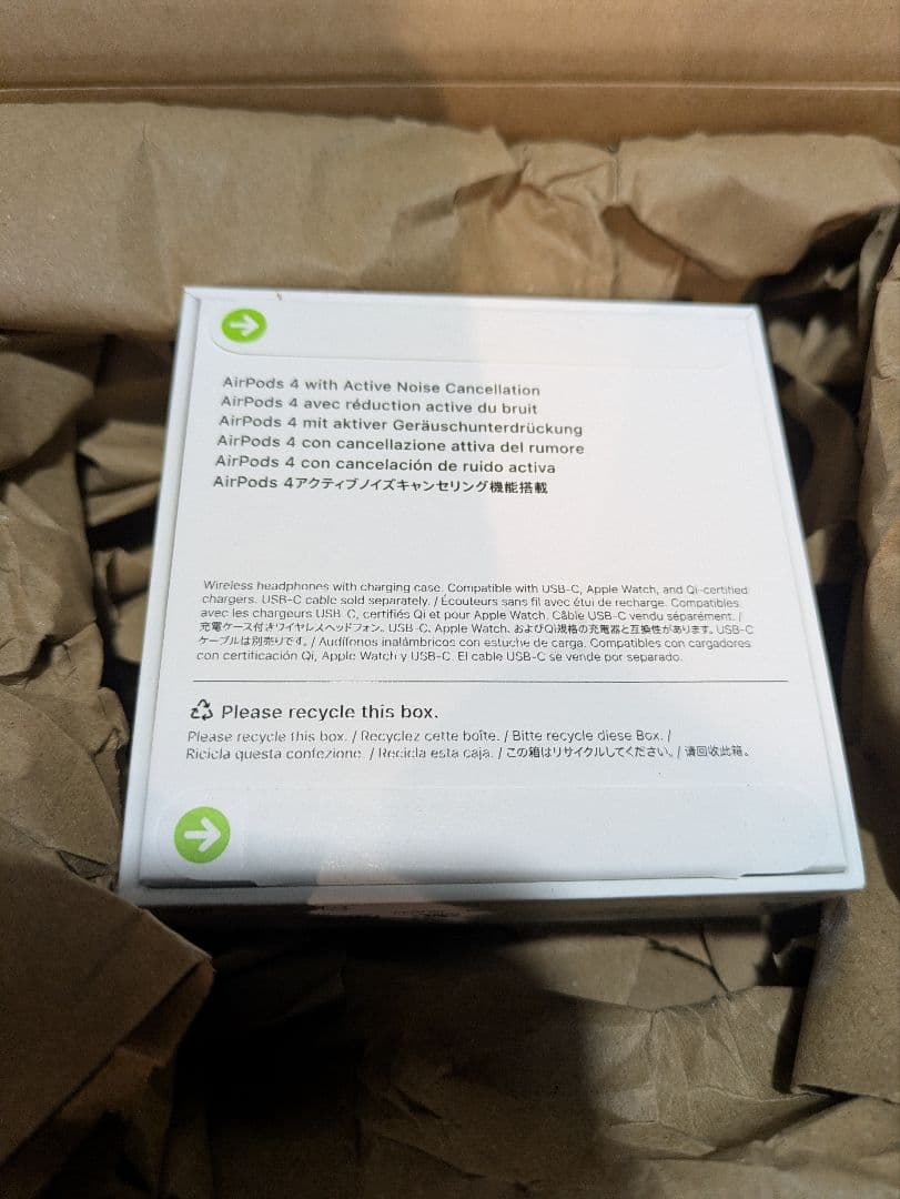 AirPods 4 ノイズキャンセリング　ホワイト 未開封 本体