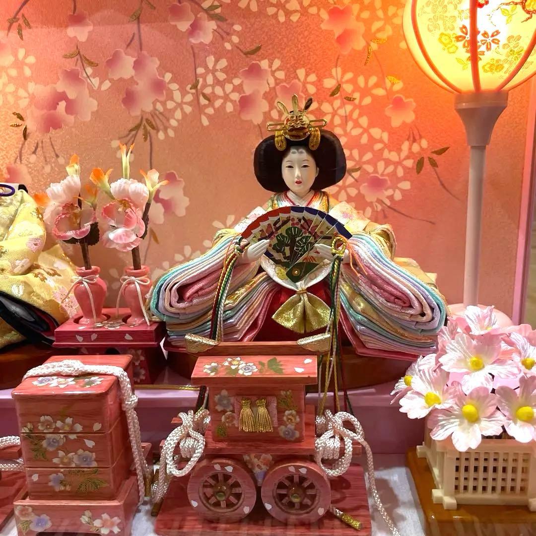 新品❗️新王飾り　ひな人形　雛飾り　おまけ付き 　送料無料　匿名配送　軽量