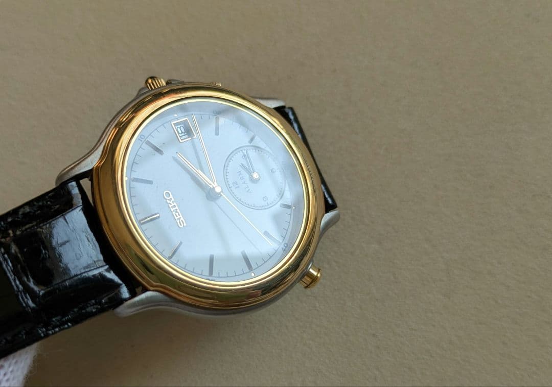 セイコー　アラーム　アンティーククォーツ　18kベゼル　動作問題なし