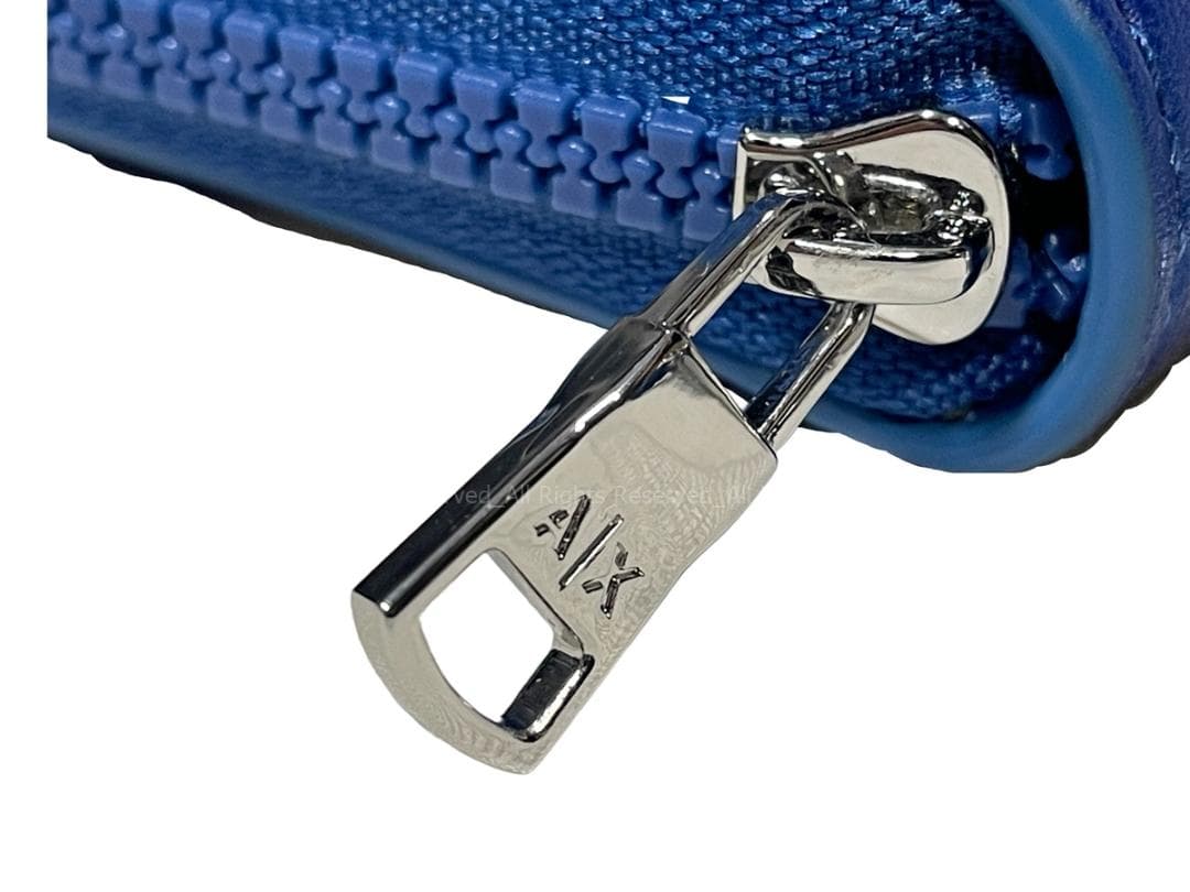 お*ん様 A|X ARMANI EXCHANGE アルマーニ 　ストラップ付き二