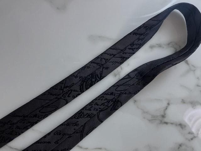 【極上カリグラフィー】 Berluti ベルルッティ グレイ×ブラック ネクタイ