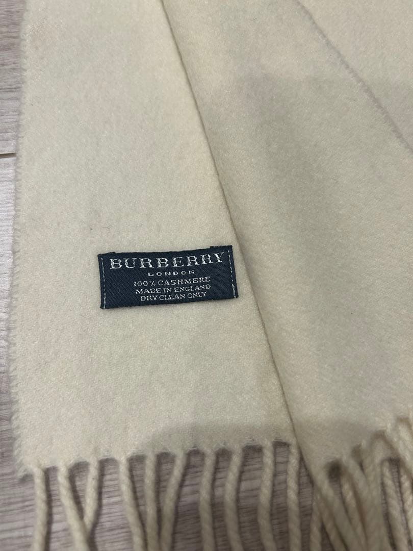 バーバリーロンドン　英国製 カシミヤ100% マフラー アイボリー　無地　刺繍