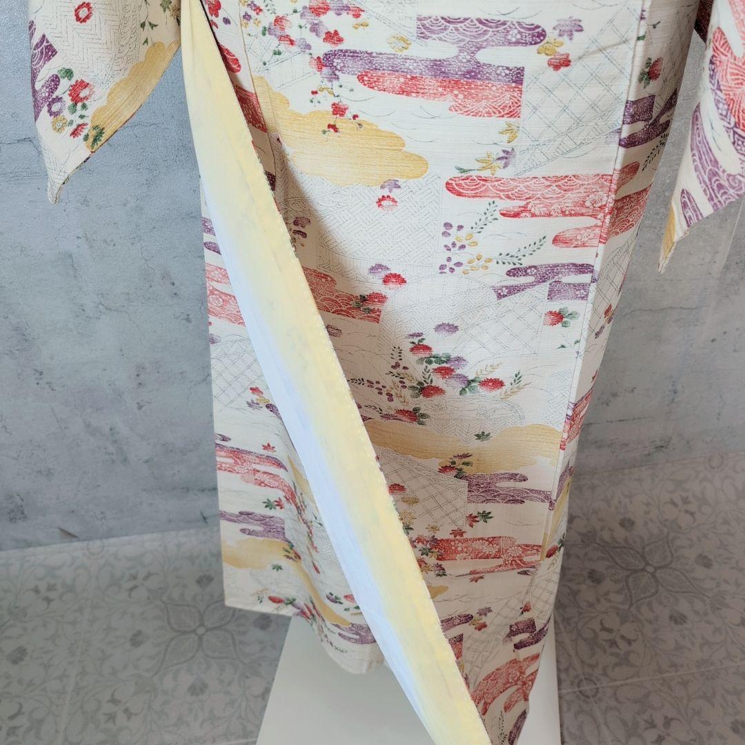 紬　帯締め帯揚げ　3点セット　着物　正絹　花　カラフル　色彩　白地　しつけ糸D2