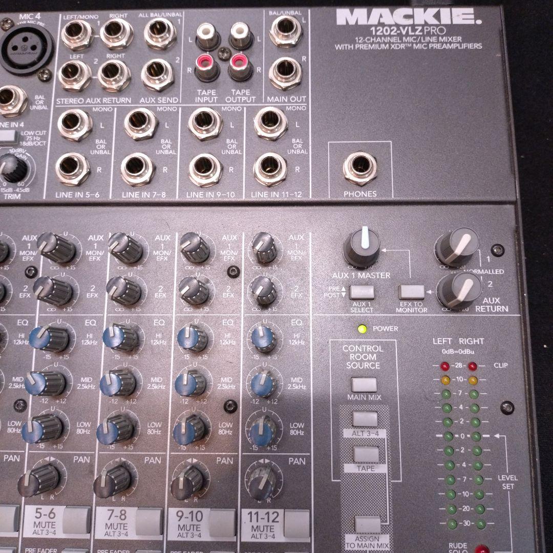 中古品 MACKIE 1202 VLZ PRO アナログミキサー