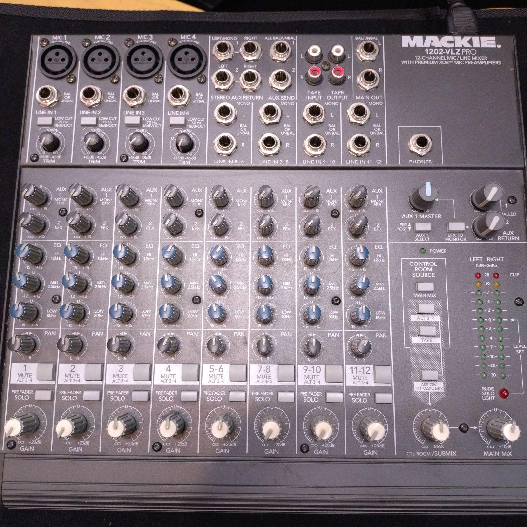 中古品 MACKIE 1202 VLZ PRO アナログミキサー