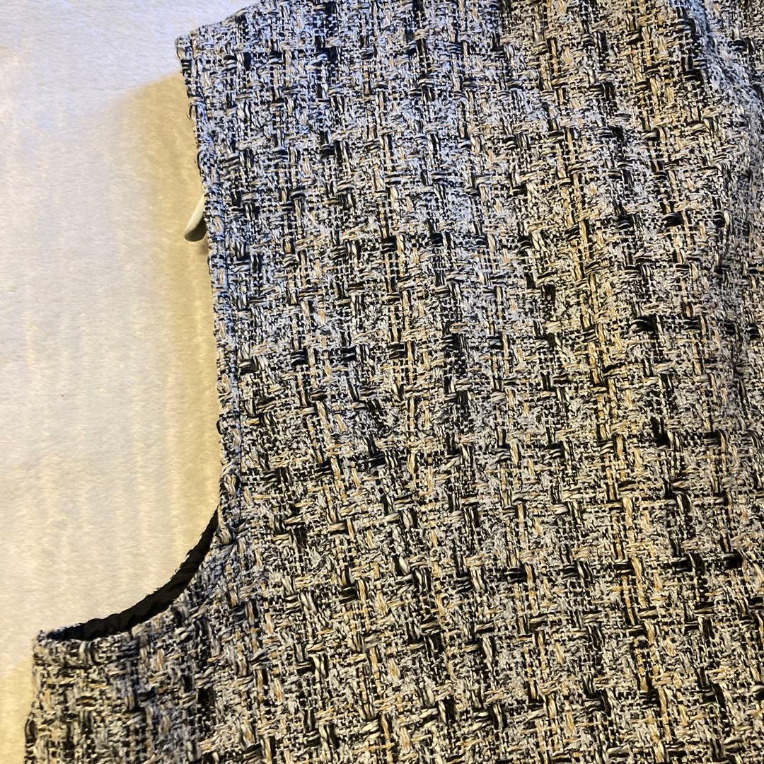 【美品】INDIVI ミックス ツイードジレ 大きいサイズ 13号 金ボタン