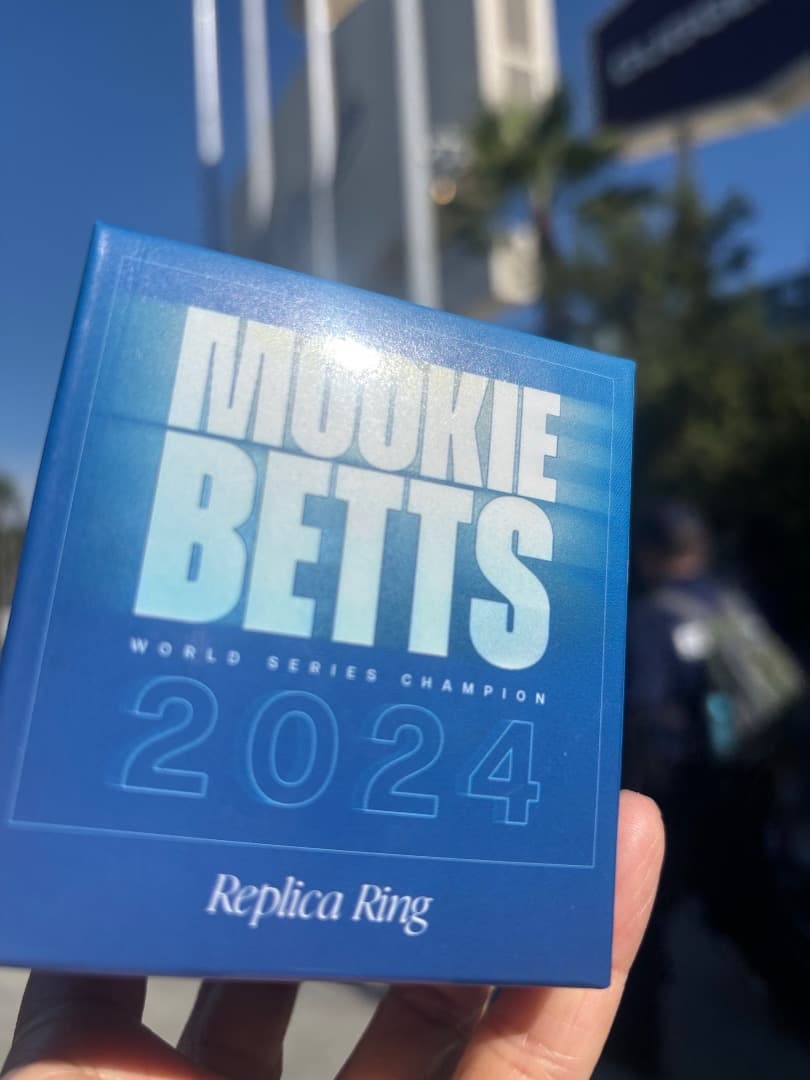 り*ご様 ドジャーススタジアム　配布品　ベッツリング