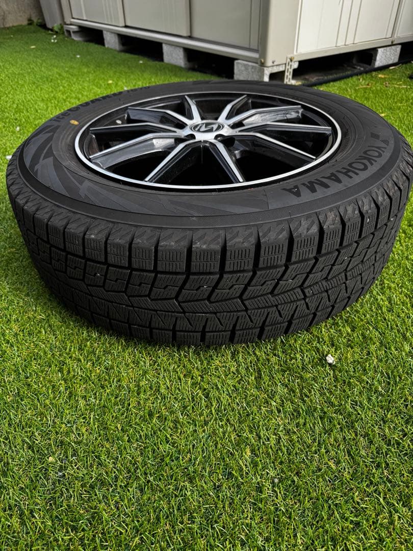 strategy 16インチ スタッドレス 4本 タイヤ付き【ジャンク扱い】