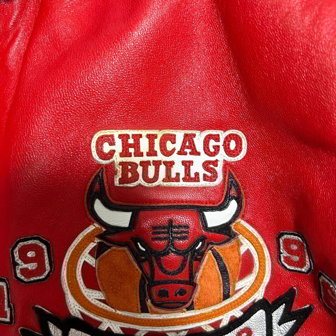 希少JEFF HAMILTON シカゴ・ブルズ レザースタジャン レッド M