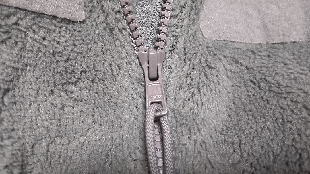 ゴ*ツ様 実物 USED 米軍　ECWCS Gen3 POLARTEC フリース