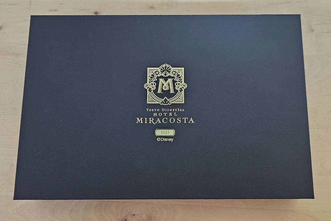 ホテルミラコスタ スイートルーム 記念品 本革キーケース