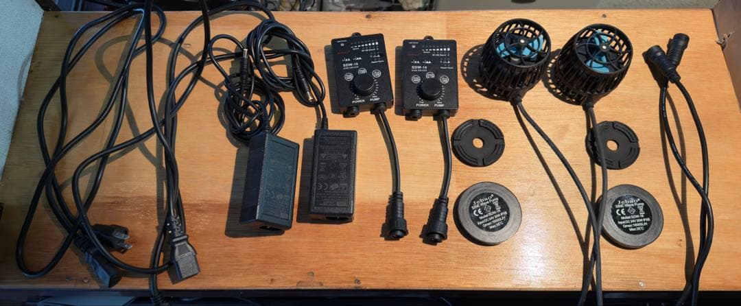 Jebao SDW-16 ウェーブポンプ 2台 水流