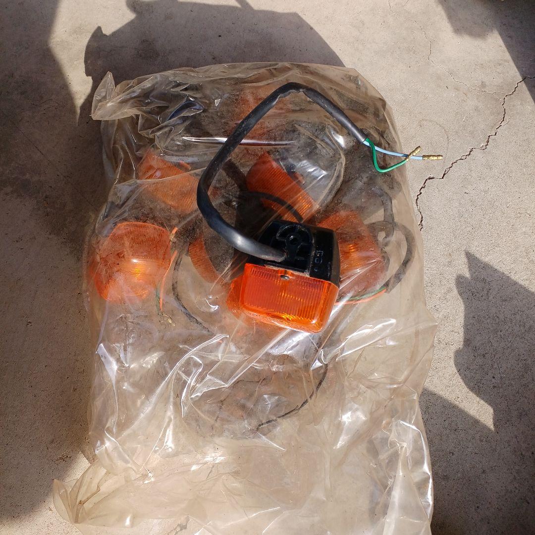 スーパーチャージャーとエンジンパーツセット