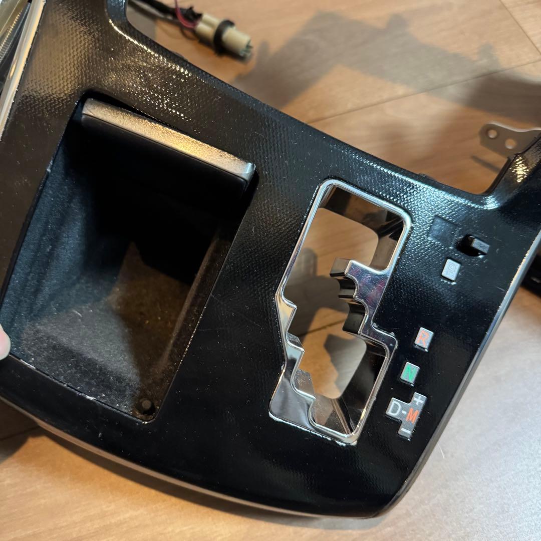 ALPINE VIE-X008 カーナビ 取付パネル付き