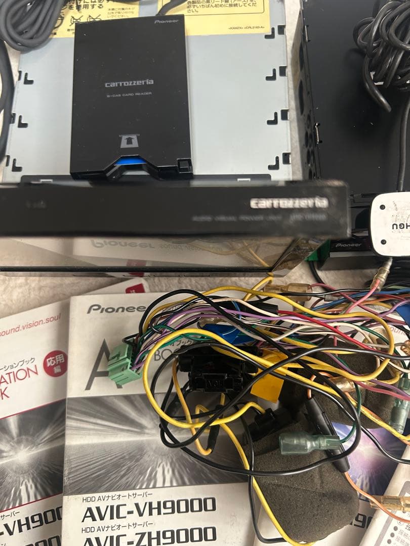 Pioneer AVIC-VH9000 他ジャンク品ナビ３種類とデジタルミラー他