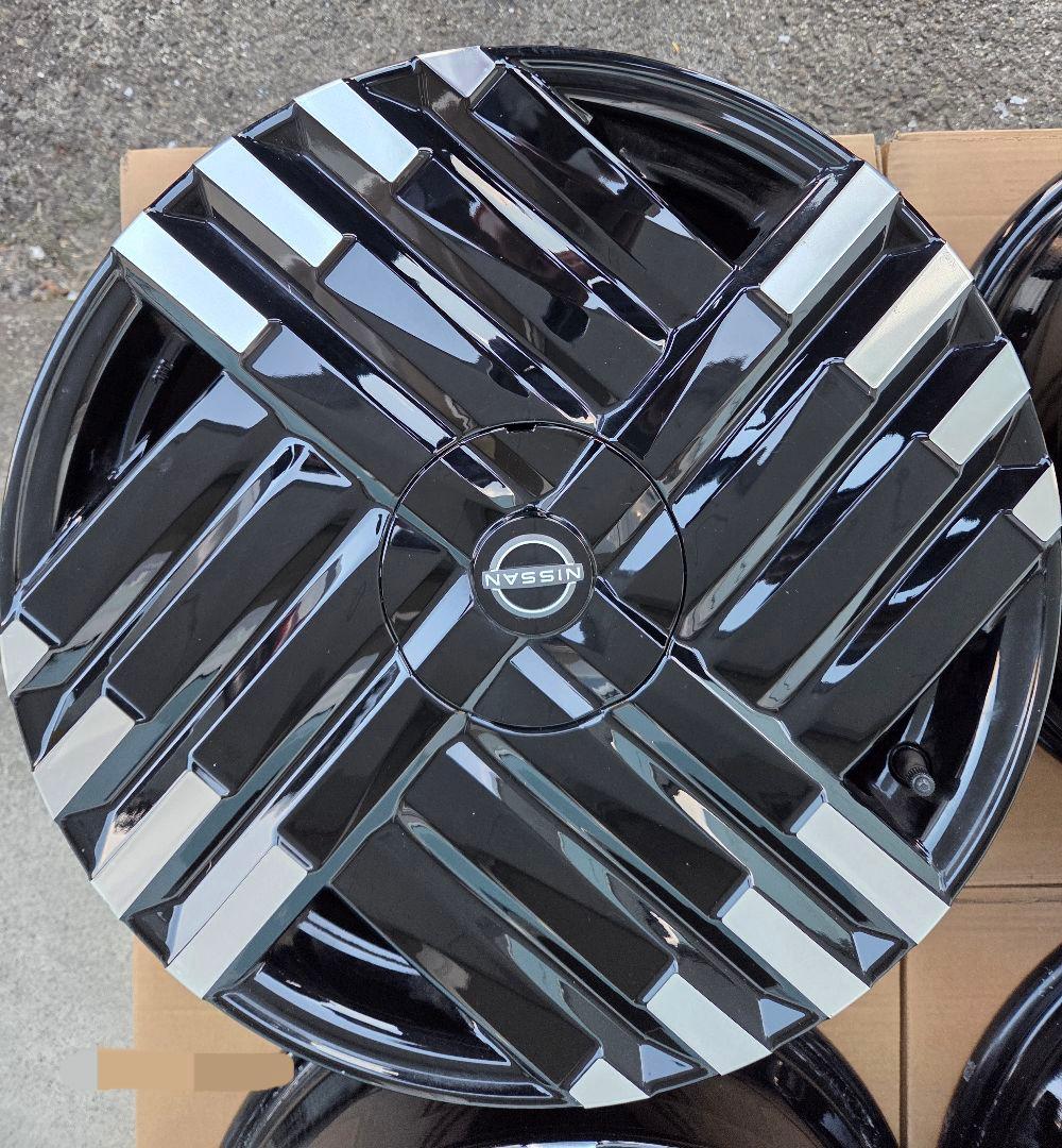 NISSAN オーラ後期17インチ 純正ホイール ４本