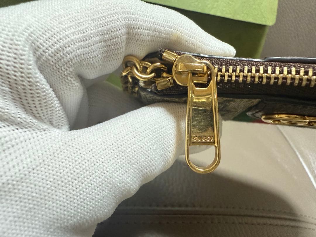 GW限定お値下げ　GUCCI GG シェリーラインキーケース