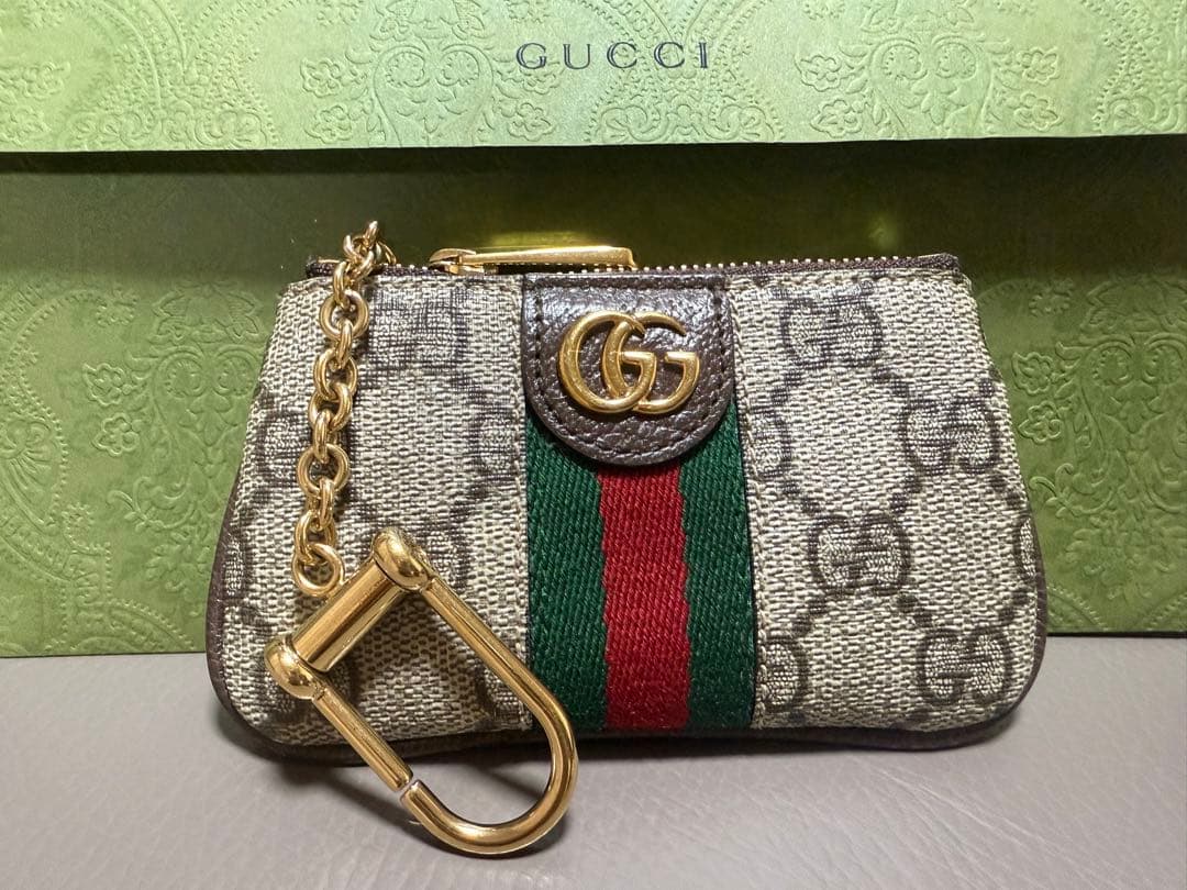 GW限定お値下げ　GUCCI GG シェリーラインキーケース