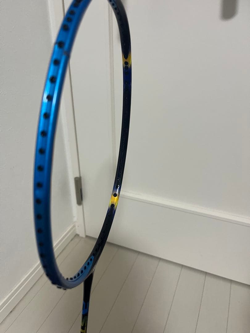 ASTROX 77 メタリックブルー/シャインイエロー