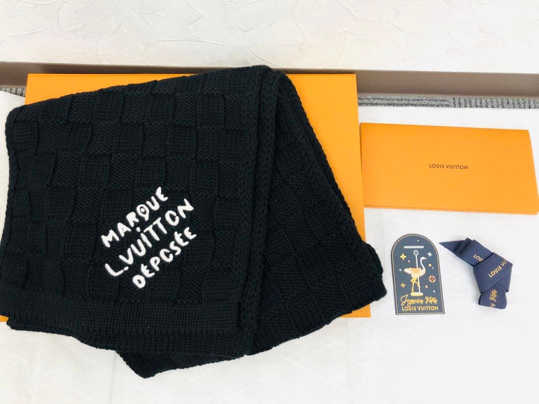 未使用！ LOUIS VUITTON ルイヴィトン ウール マフラー ブラック