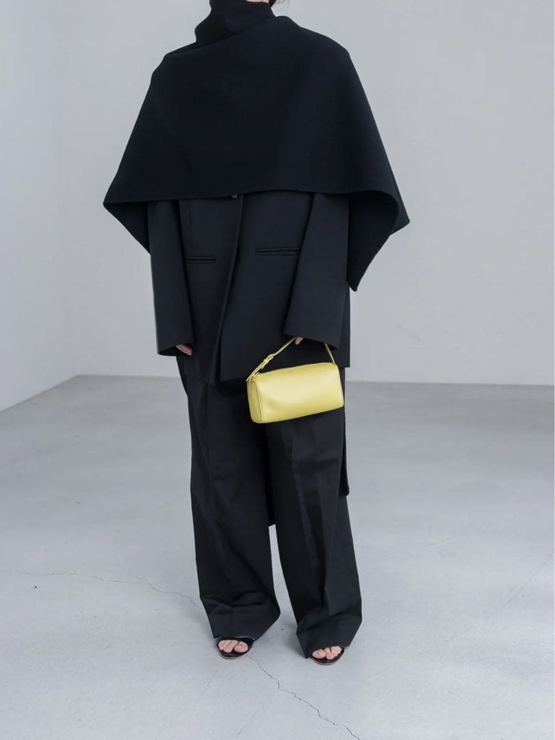 【新品未使用タグ付き】digne throw shawl coat ブラック