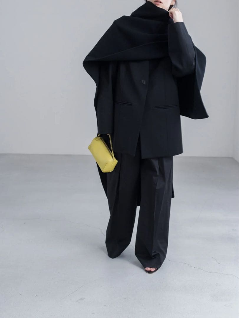 【新品未使用タグ付き】digne throw shawl coat ブラック