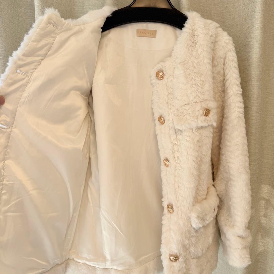 AnMILLE ゴールドボタンファーコート オフホワイト