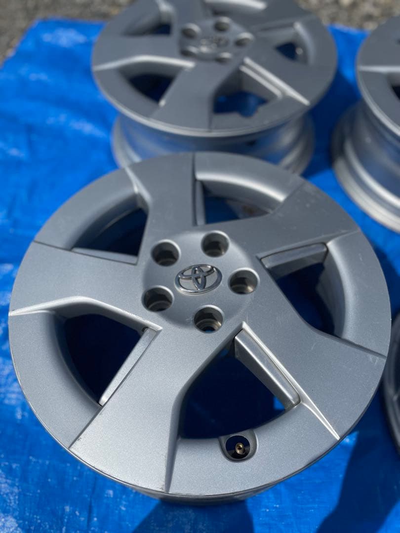 30プリウス　純正ホイール　15インチ　4本セット