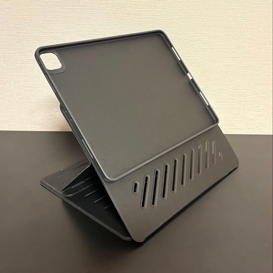 iPad Pro 12.9インチ 第6世代 （その他付属物複数付き、値下げok）