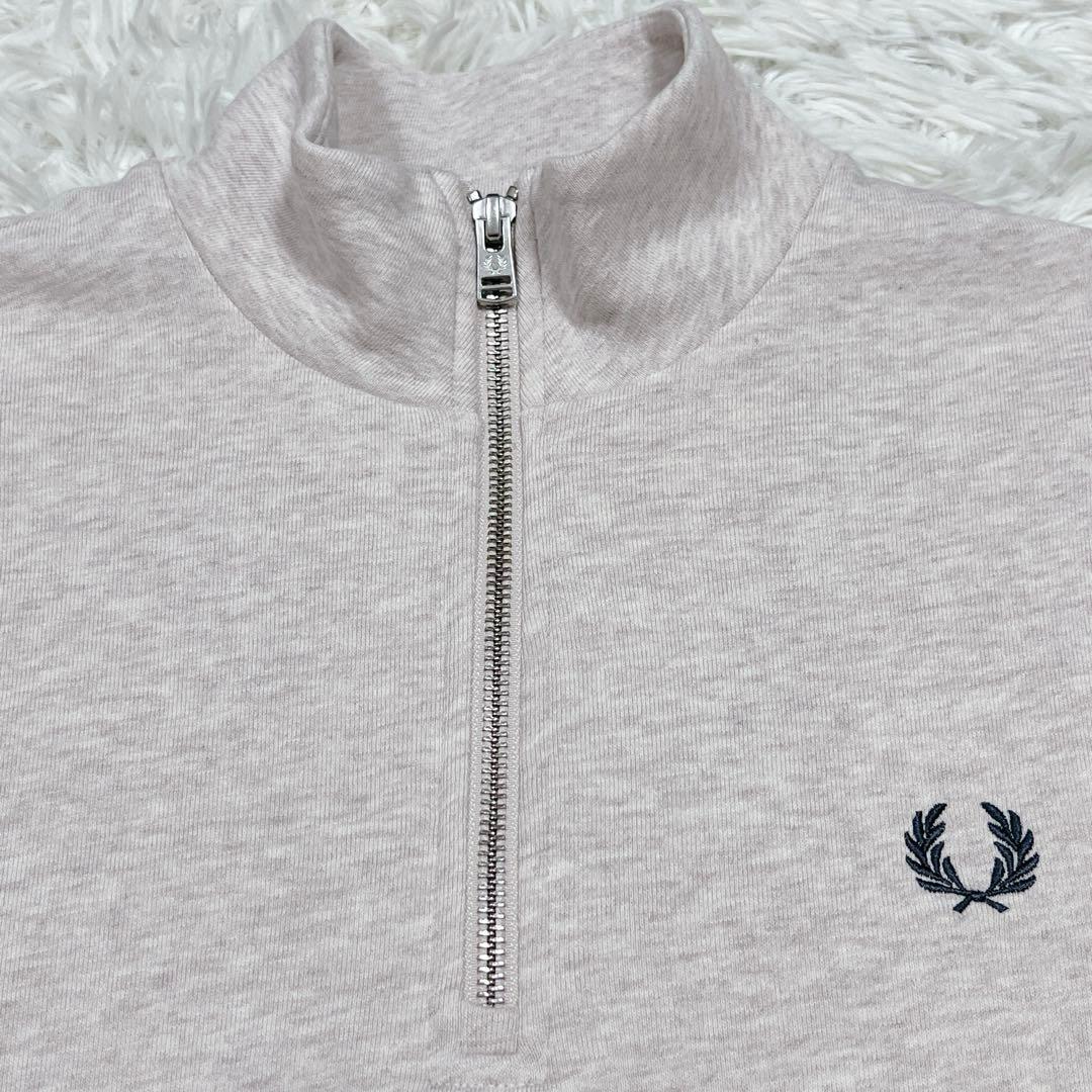 フレッドペリー ハーフジップスウェットトレーナー M3574 ベージュ Sサイズ