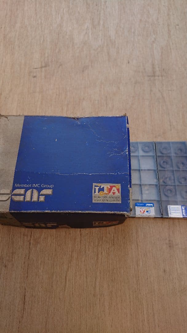 イスカル (ISCAR) フライスカッター+チップ12枚