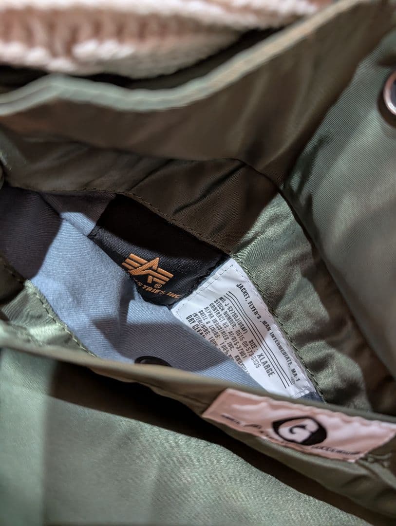 本日限定【最終値下げ】貴重XL 貴重サイズ！グッドイナフ白袖ニット