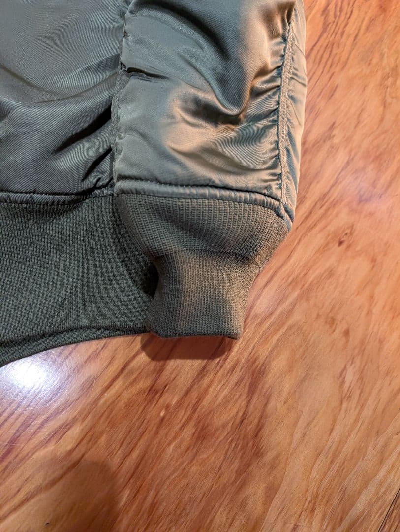 本日限定【最終値下げ】貴重XL 貴重サイズ！グッドイナフ白袖ニット