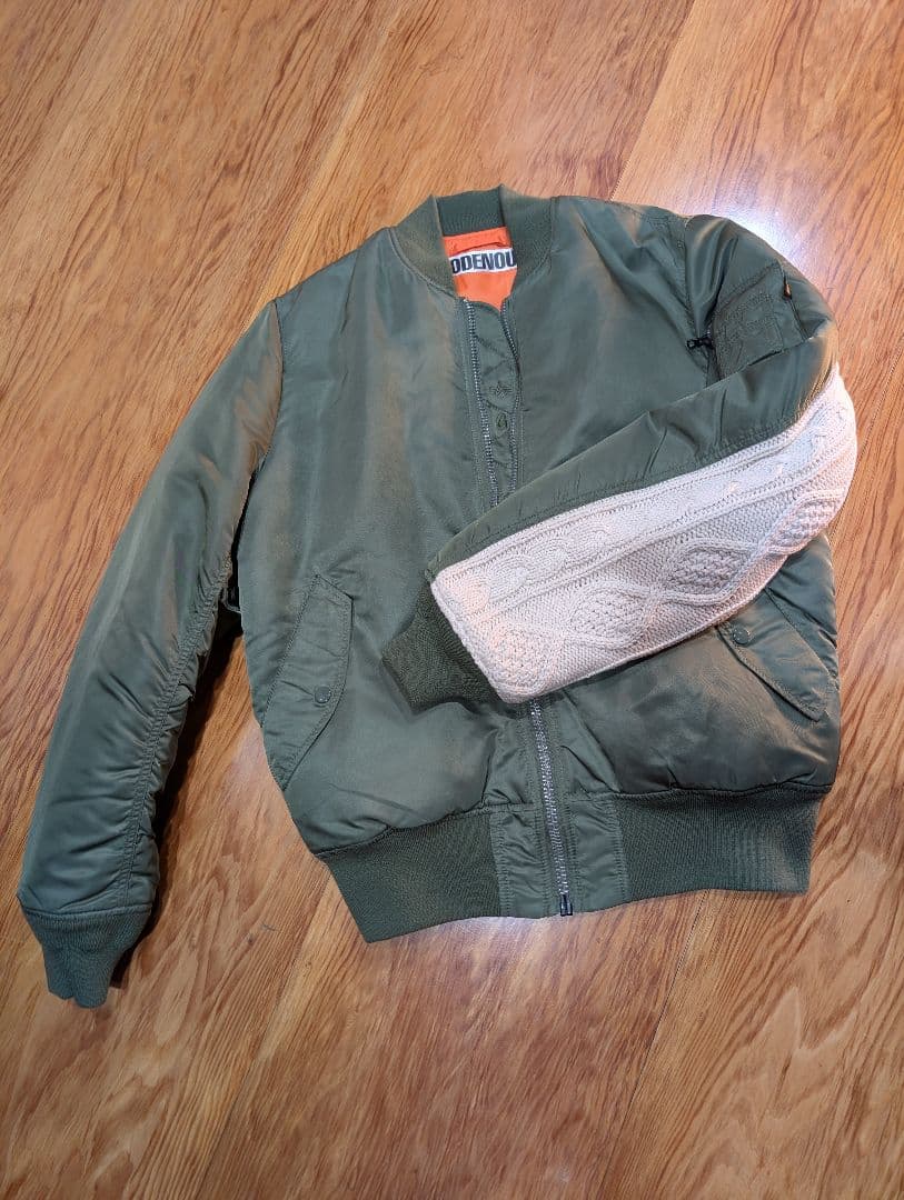 本日限定【最終値下げ】貴重XL 貴重サイズ！グッドイナフ白袖ニット