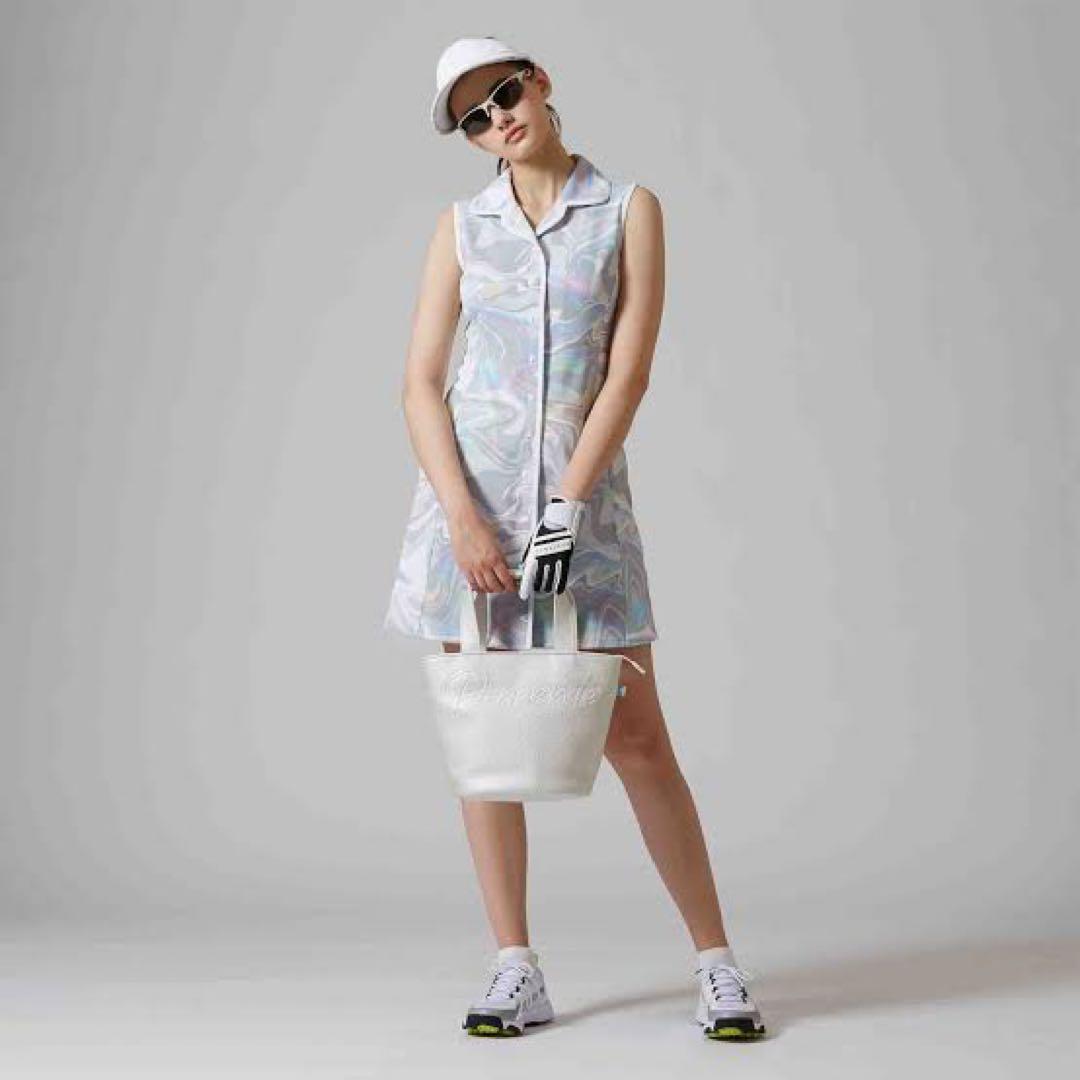 Descente ゴルフ ワンピース スリーブレス　タグ付き