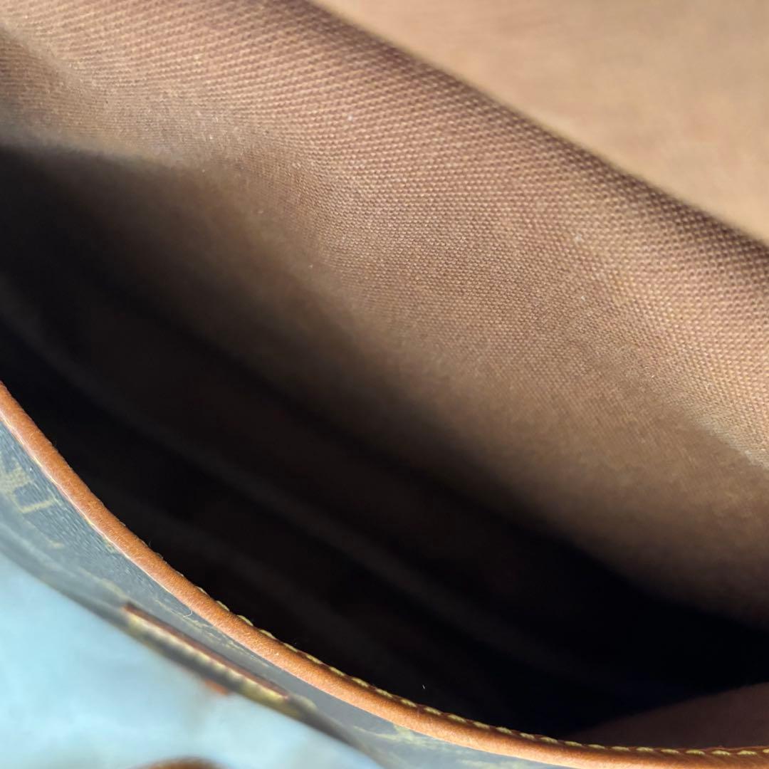 【美品】Louis Vuitton ショルダーバッグ ダークブラウン　ソミュール