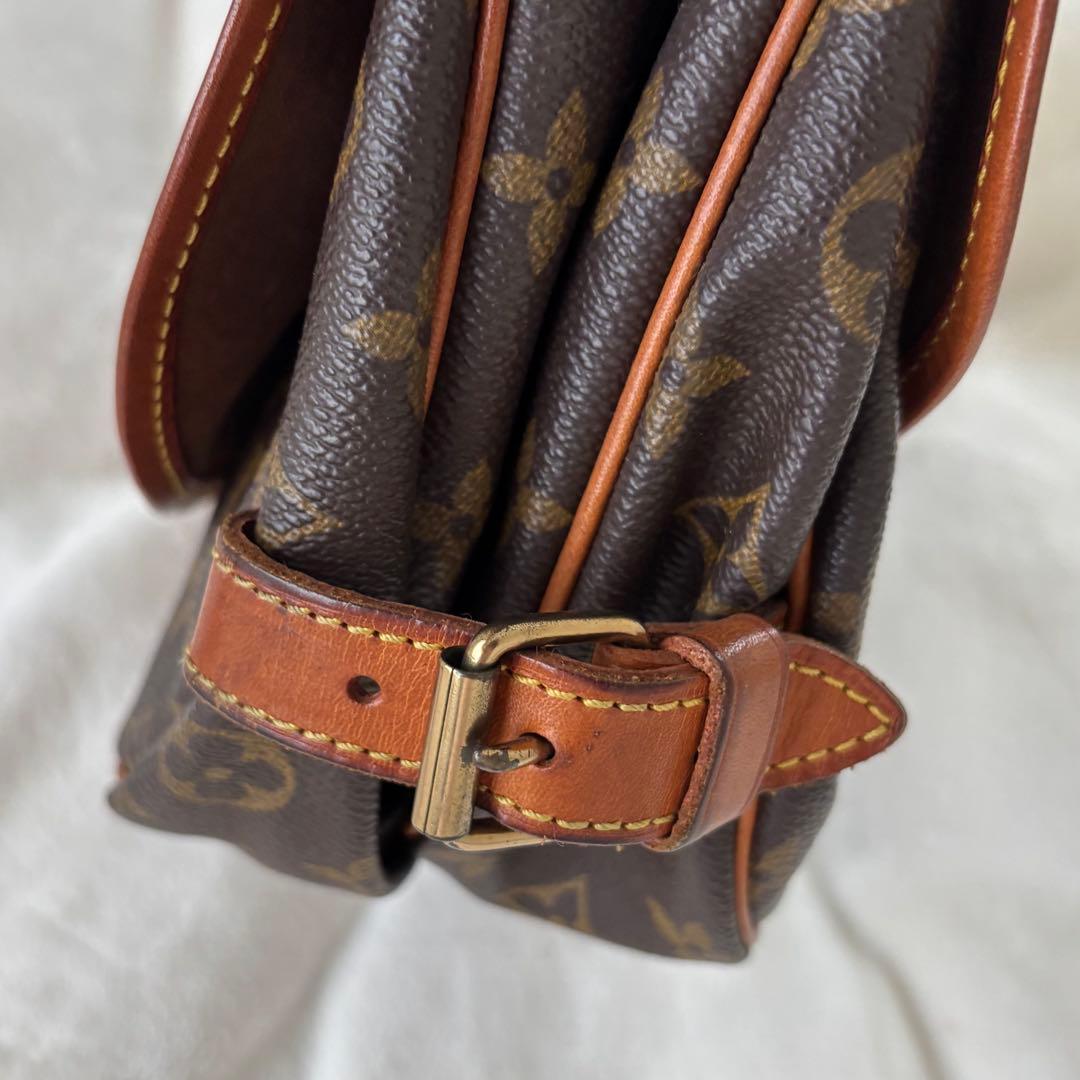 【美品】Louis Vuitton ショルダーバッグ ダークブラウン　ソミュール