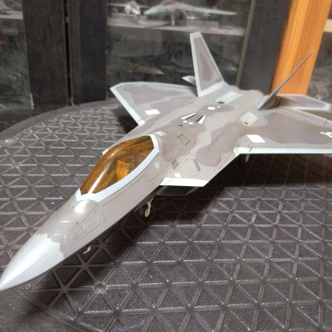 ハセガワ 1/48 F22 ラプター 塗装済み完成品