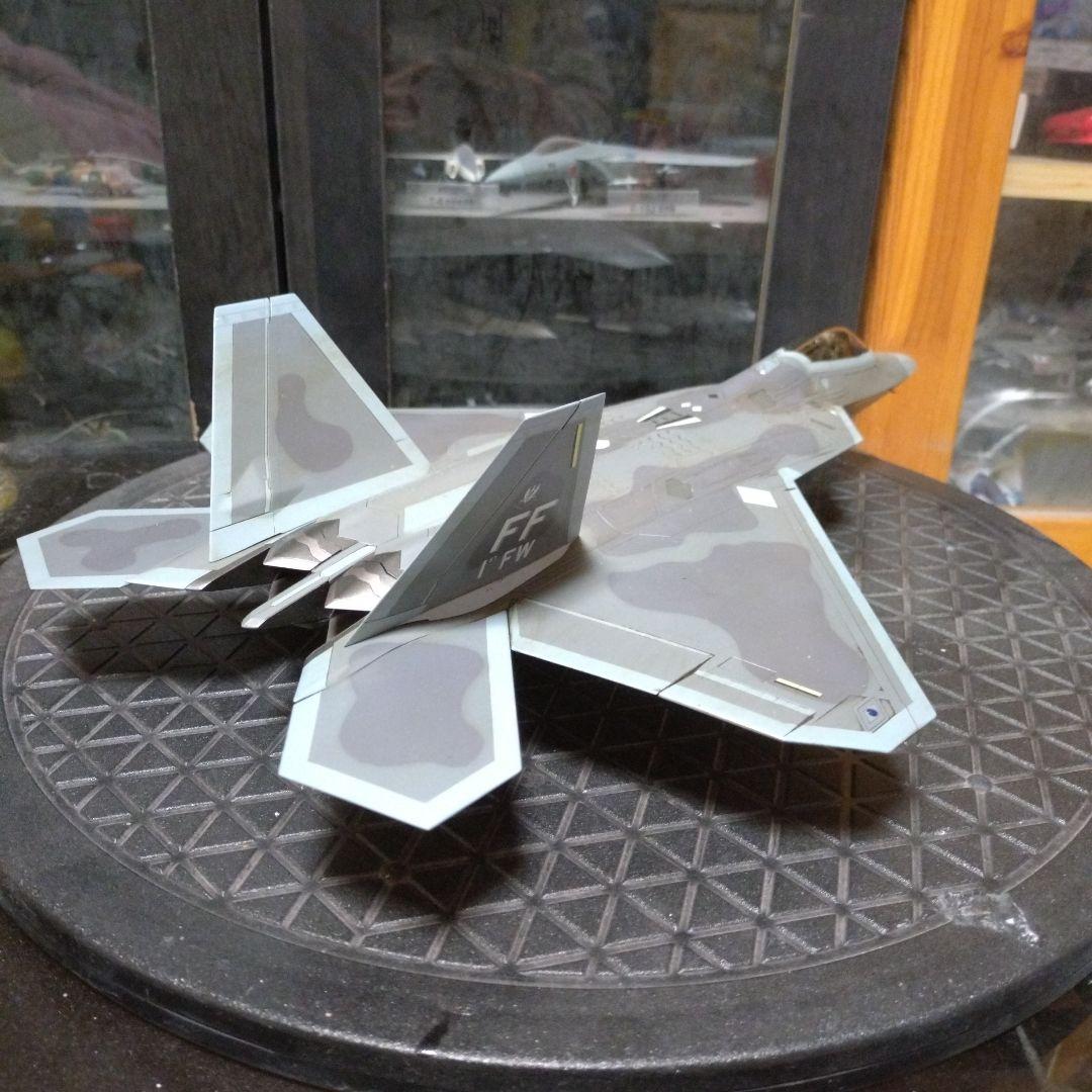 ハセガワ 1/48 F22 ラプター 塗装済み完成品