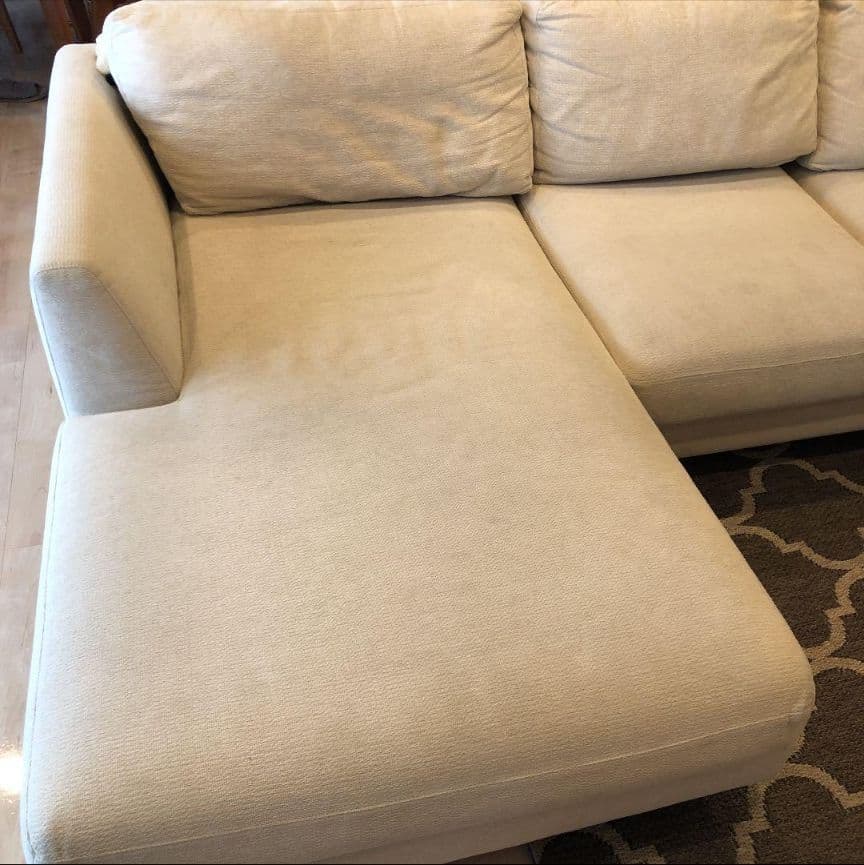 定価28万　シャルドネ　ソファ①