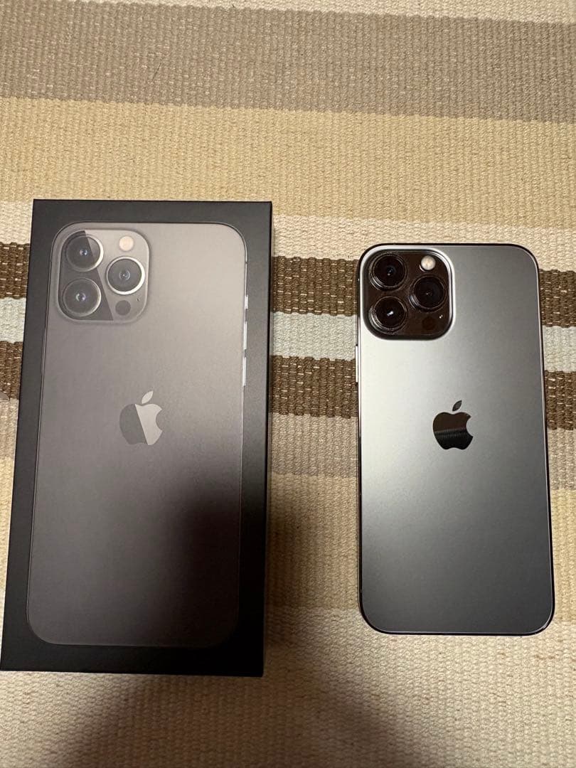 Apple iPhone １３ Pro Maxグラファイト 本体