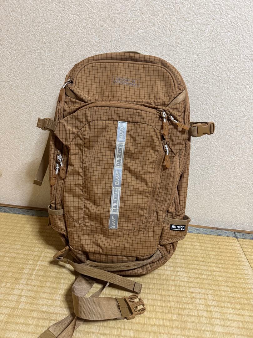 DAKINE Heli Pro 20L BWF リップストップ
