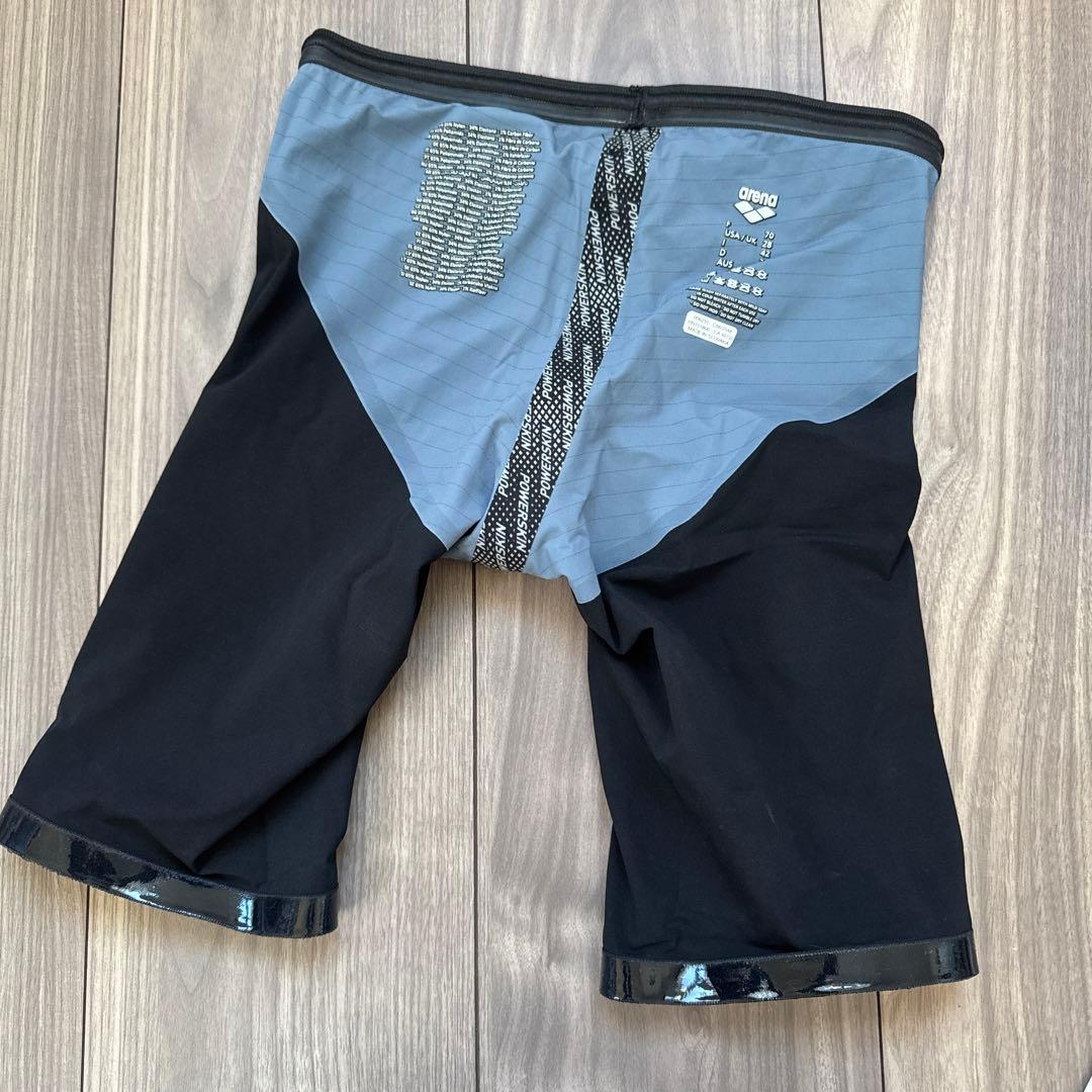 269.【美品】arena♡パワースキン　カーボンエア2♡メンズS 高速水着