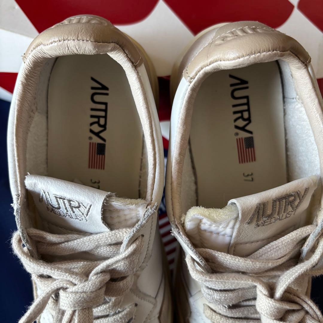 Deuxieme Classe AUTRY/オートリーMEDALIST LOW